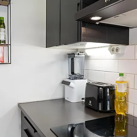 In Design District - Keybox Check-in, Balcony, Netflix Helsinky