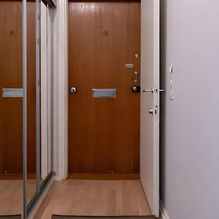 In Design District - Keybox Check-in, Balcony, Netflix Apartmán