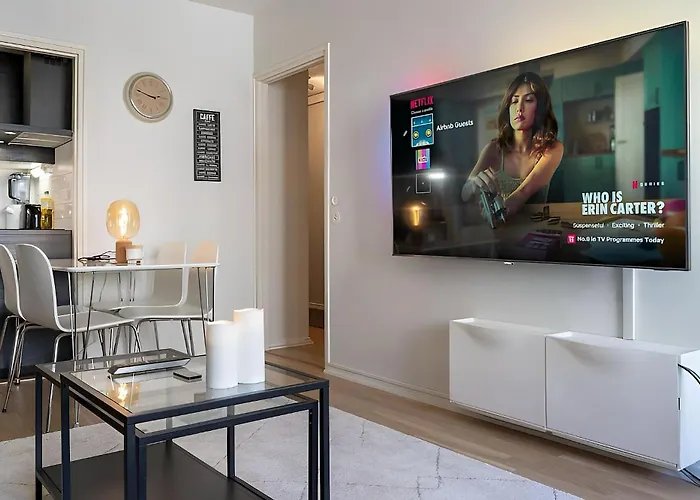 Διαμέρισμα In Design District - Keybox Check-in, Balcony, Netflix