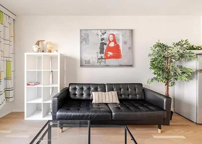 In Design District - Keybox Check-in, Balcony, Netflix Ελσίνκι