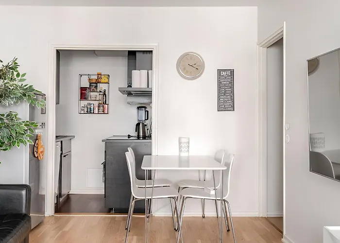 In Design District - Keybox Check-in, Balcony, Netflix * Ελσίνκι