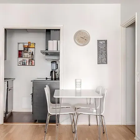 In Design District - Keybox Check-in, Balcony, Netflix * ヘルシンキ